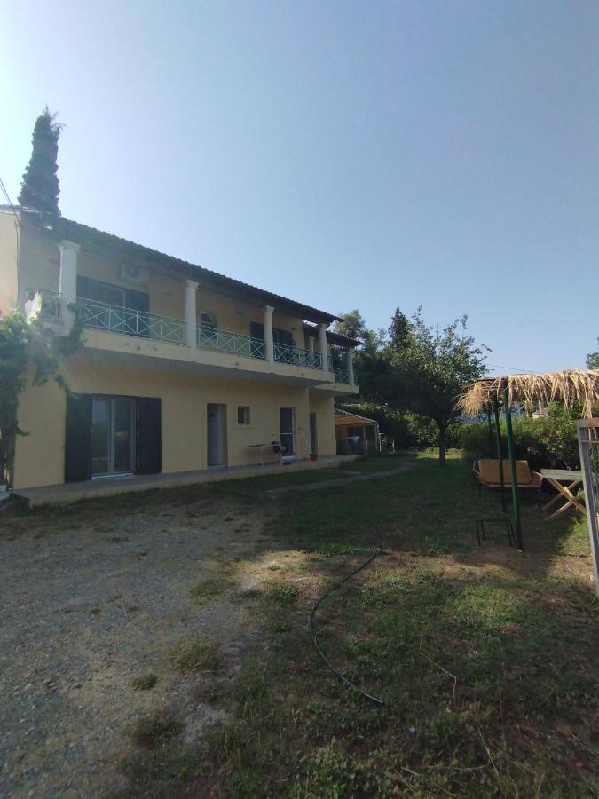 Home Amalias Kompítsion Exterior foto